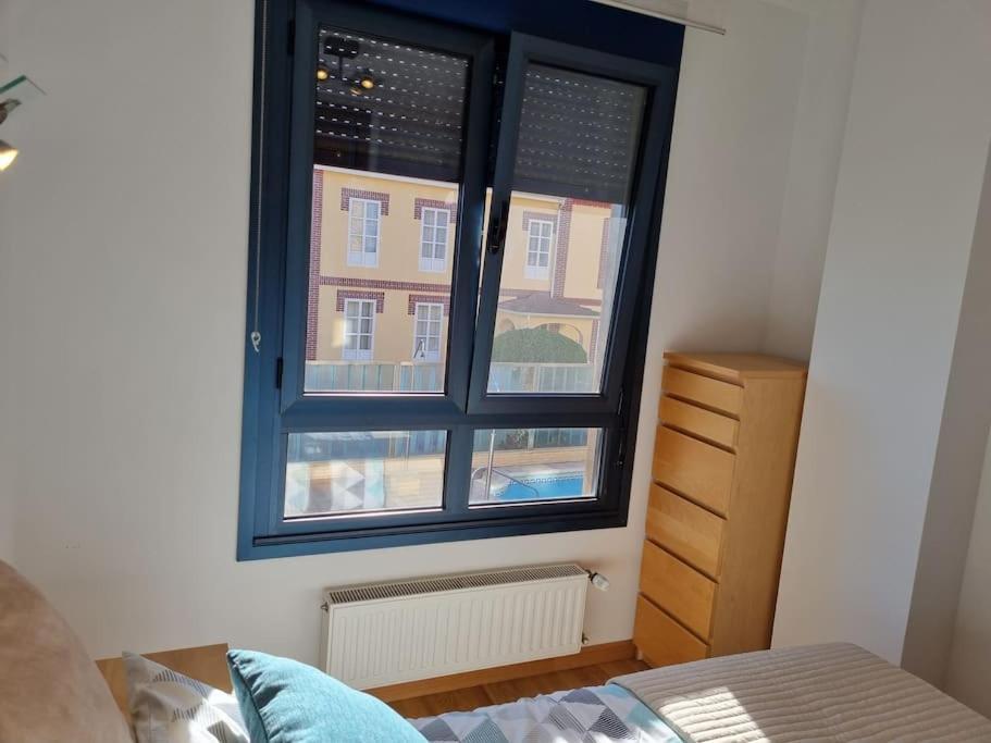 Apartamento 20a01 - Precioso Con Piscina Y Garaje *